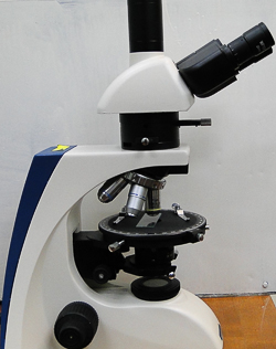Поляризационный микроскоп с фазово-контрастным устройством и дополнительными объективами Биомед – 5П
