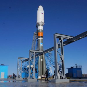 A special responsibility was placed on SSAU for staff training for the space launcher complex Vostochniy