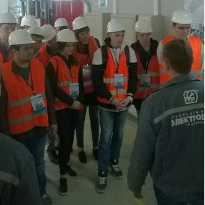 Студенты Самарского университета побывали на "Электрощите"