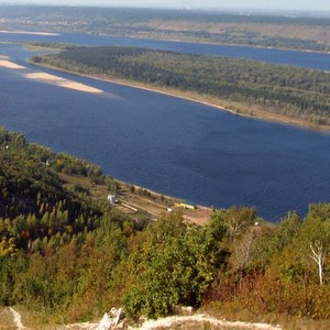 Олег Куркачёв победил в полумарафоне "Самарская Лука"