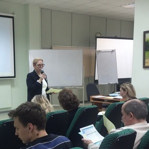 В университете прошел семинар "Scientific writing: методика работы над англоязычной научной статьей"