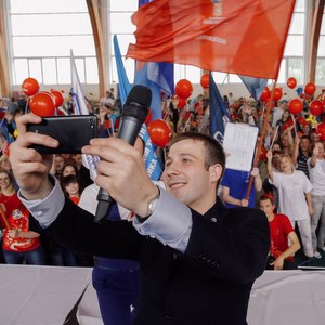 Эту книгу пишут студенты