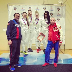 Шпажистки Даниела и Виолетта Храпины стали золотыми призерами 