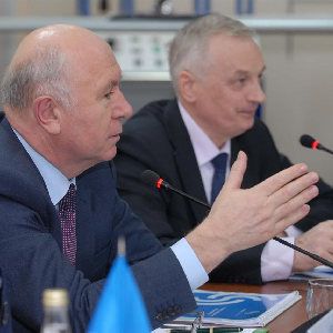 Губернатор: "Участие Самарского университета в программе "5-100" заставляет постоянно двигаться вперед"
