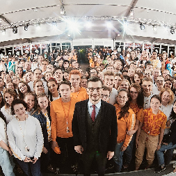 Меняйся сам, и мир изменится вокруг тебя