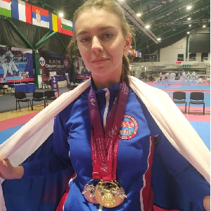 Валерия показала класс в спаррингах и хъенге