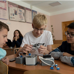 У школьников области появилась "Точка доступа" к инженерным наукам 