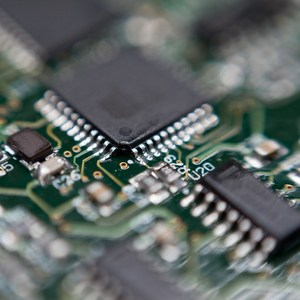 Разработка молодых ученых Самарского университета повысит надежность связи наноспутников с Землей