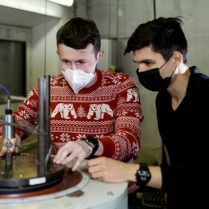 В Самарском университете им. Королева прошли испытания устройств виброзащиты для ракеты-носителя "Союз-5"