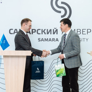 Самарский университет им. Королёва и Самарское отделение ПАО Сбербанк подписали дорожную карту о сотрудничестве