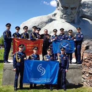 "Поющая эскадрилья" и "«Крылатые" выступили на сценах Беларуси