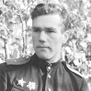 Он фотографировал войну