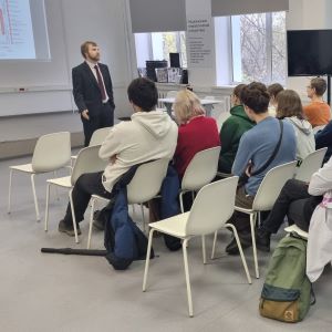 Студенты биологического факультета приняли участие в Молодежной школе "Правовые и этические аспекты геномных исследований и разработки"