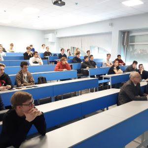 В Самарском университете состоялась вторая физико-математическая олимпиада имени Н. Г. Басова "Физический марафон"