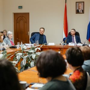 Умение работать с источниками в век нейросетей приобретает новое значение
