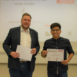 Выпускники Школы синтеза цифровых схем получили дипломы об окончании курса обучения