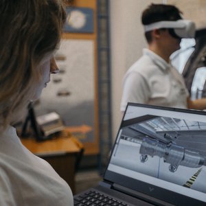 Самарский университет им. Королёва создает роботизированную фабрику наноспутников в интересах Госкорпорации "Роскосмос"