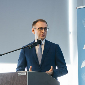 Владимир Богатырев: "Ключевая задача - рост производства наукоемкой продукции и переход к цифровым сервисам"