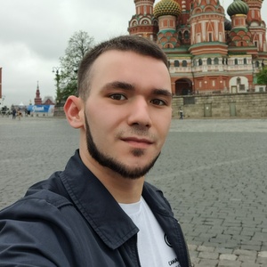 Студент Естественнонаучного института Михаил Никоноров принял участие в конференциях для молодых ученых в Москве и Пущино