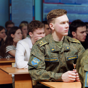 В Самарском университете им. Королёва показали фильм "Отважные. Про Любовь"