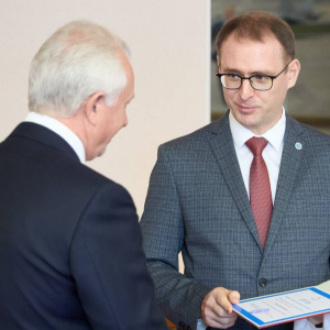 Владимир Богатырев и Александр Пекарш обсудили вопросы сотрудничества