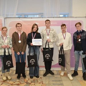 Команда "Греческие лампочки" заняла 2 место в фестивале интеллектуальных игр "Интеллектуальная лиса"