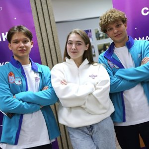 В МДЦ "Артек" стартовала образовательная программа Всероссийского конкурса "Спутник"