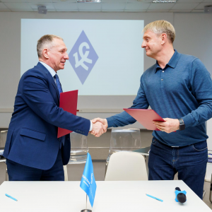 Университет и женская футбольная команда "Крылья Советов" заключили соглашение о сотрудничестве