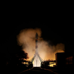 Потомки семян-космонавтов и полупроводниковый "спецназ" отправились в космос
