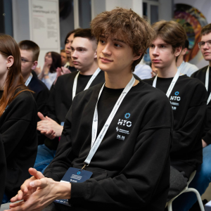 "Давайте сделаем шаг в ваше интересное и классное будущее!"