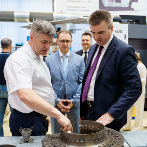 Вячеслав Романов оценил потенциал Инжинирингового центра и масштабы приемной кампании Самарского университета им. Королёва