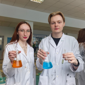Выпускники химических направлений университета вошли в число самых высокооплачиваемых в стране