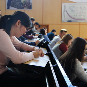 Школьников и студентов Казахстана пригласили поступать в Самару