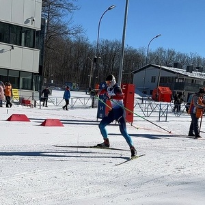 Сборная Самарского университета успешно выступила на лыжных соревнованиях 